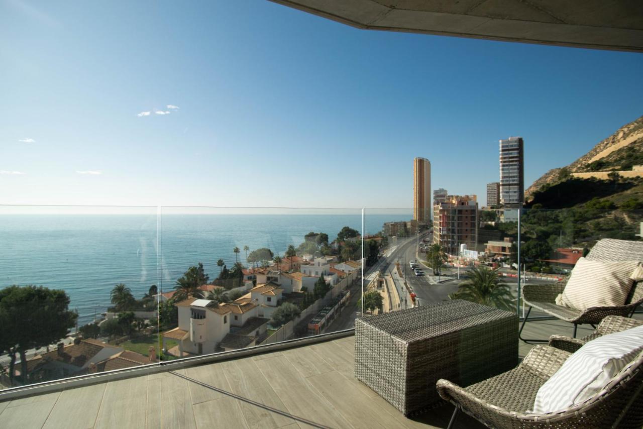 Modern Sea Front East Wind Apartment Alicante Bagian luar foto